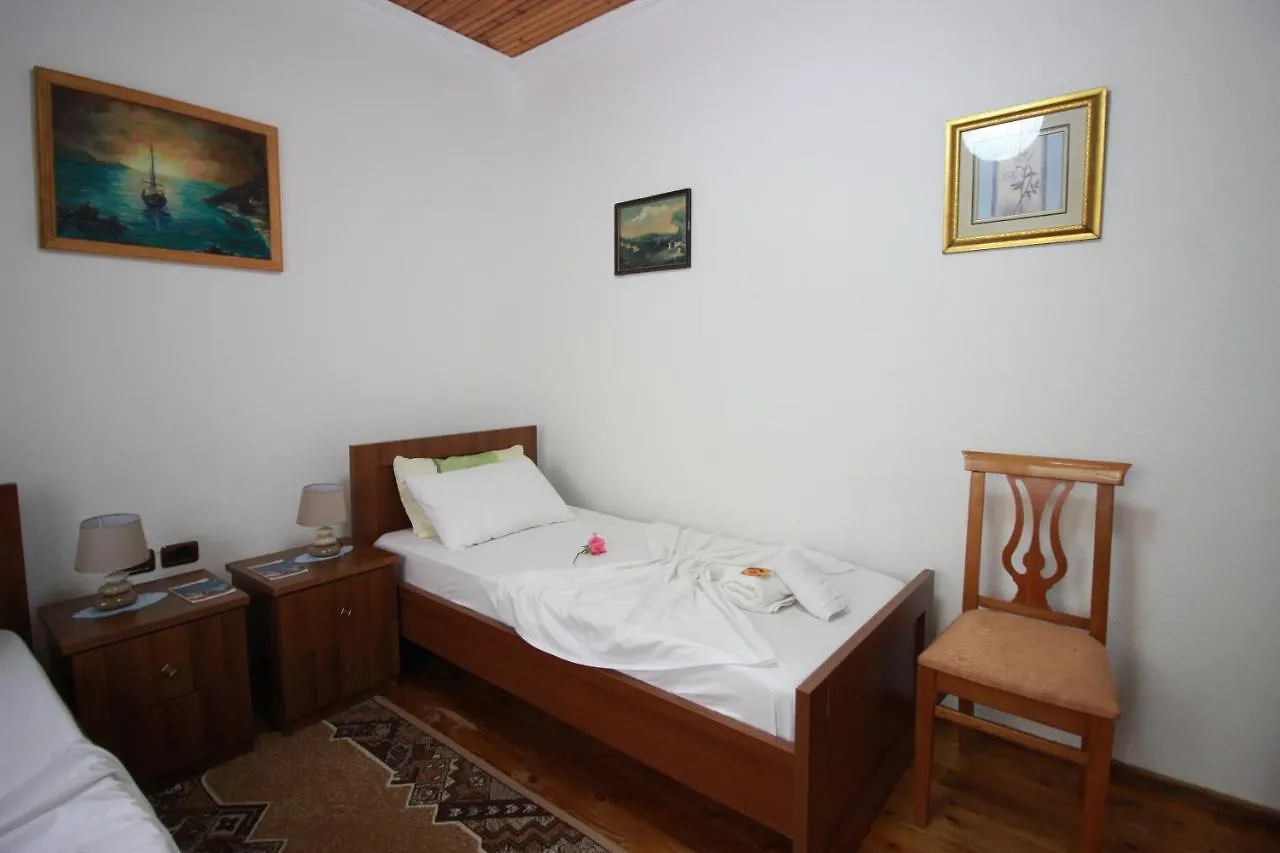 Guest house Grandma'S Home Gjirokaster Albania